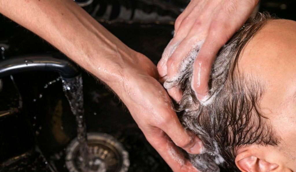hair highlight maintenance
