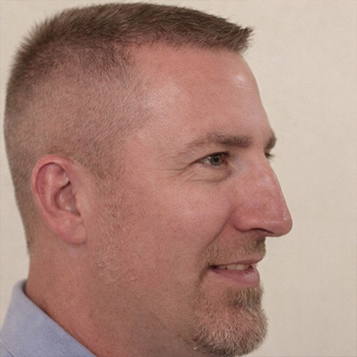 a guy with short Ivy league cut